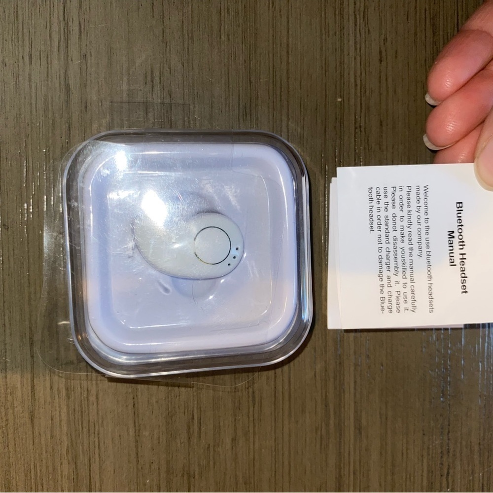 BLUETOOTH HEADSET